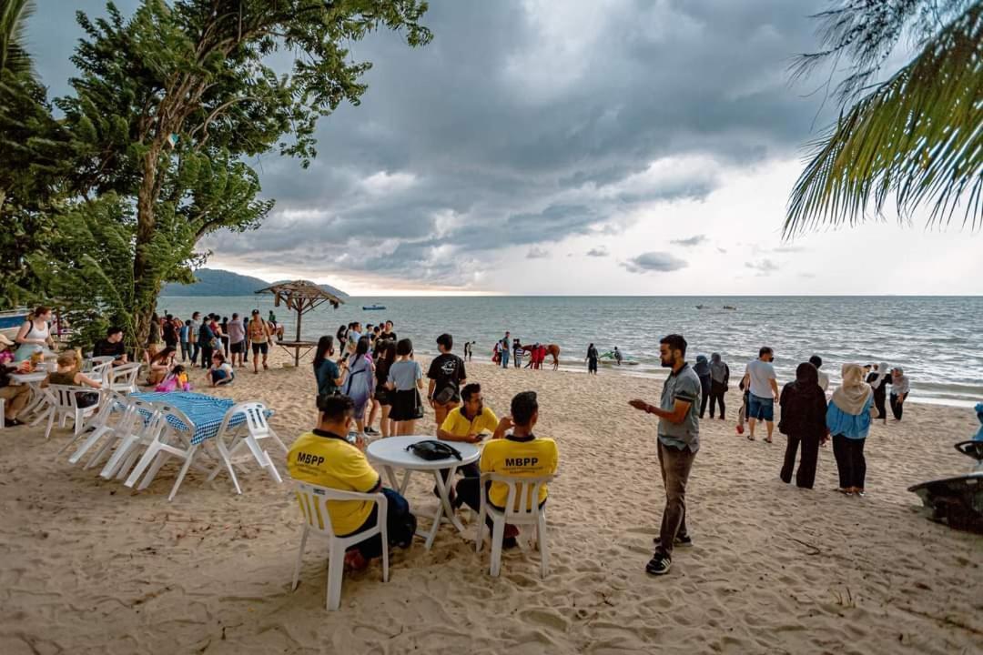 Vip Suite Seaview Batu Ferringhi 1003-2 Bedroom Ngoại thất bức ảnh